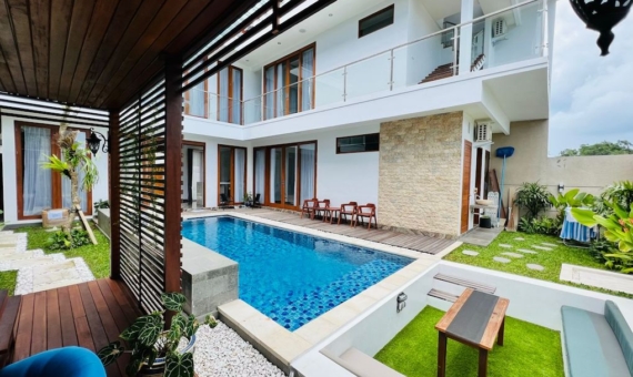 Freehold Jimbaran Villa 4 Bedrooms